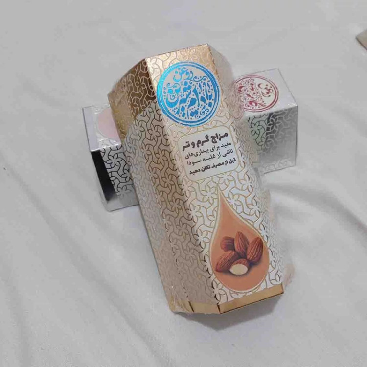 قیمت روغن بادام شیرین (لوز الحلو) Sweet almond oil price (Luz al-Hilw)